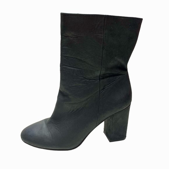 LUCKY BRAND Walwyn Black Nubuck Leather Heeled Booties - Picture 1 of 9
